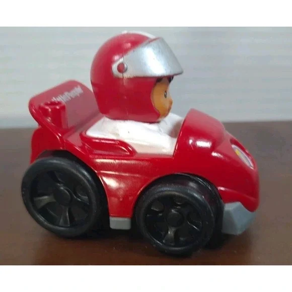 Fisher-Price Little People Wheelies Red Race Car #7 White Shirt Red White Helmet - Picture 2 of 7